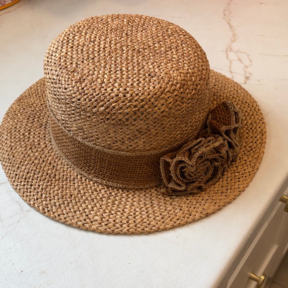 April Cornell Accessories - April Cornell Woven Straw Cloche Hat with Floral Trim - Brown